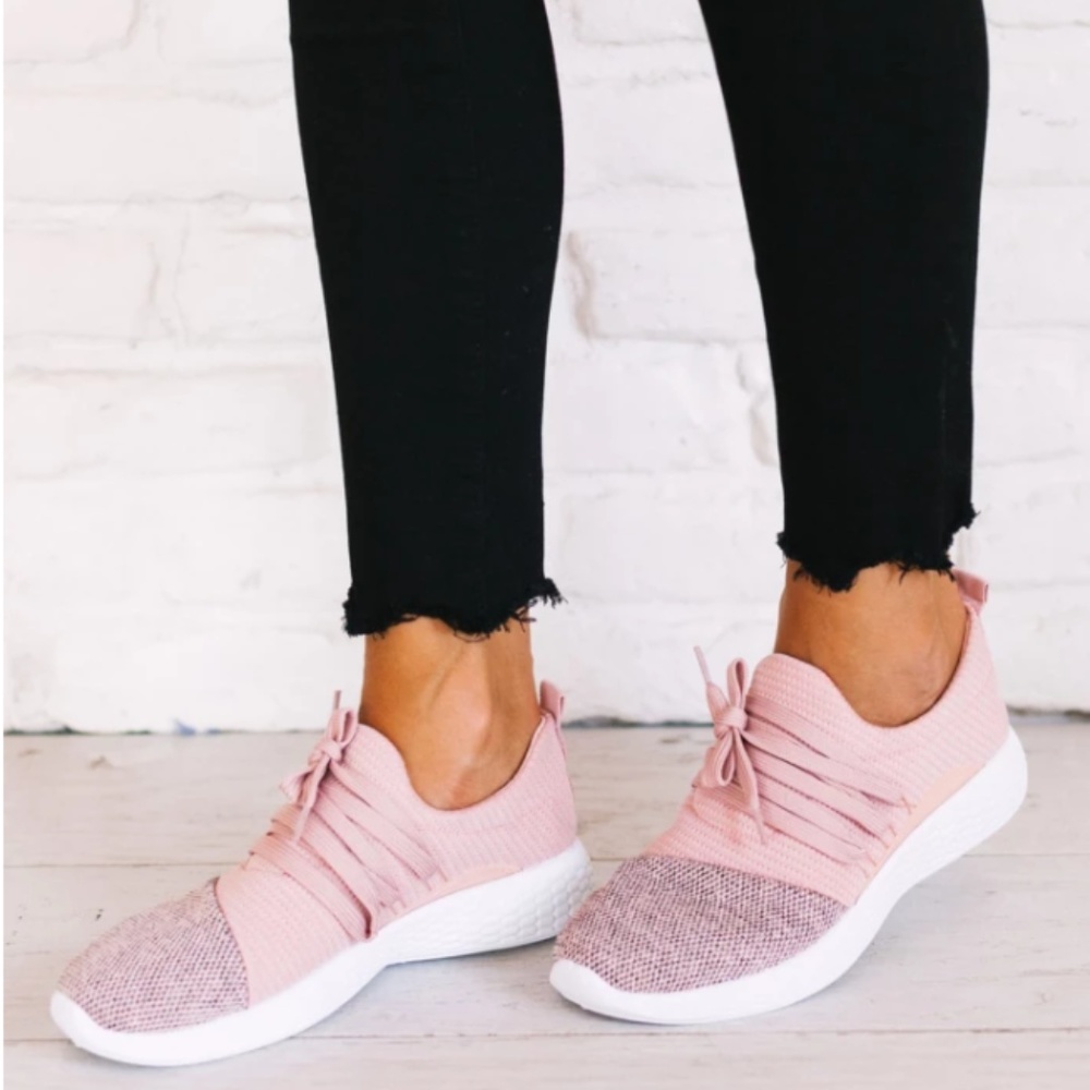 NEW w/box Pamier Pink Sneakers